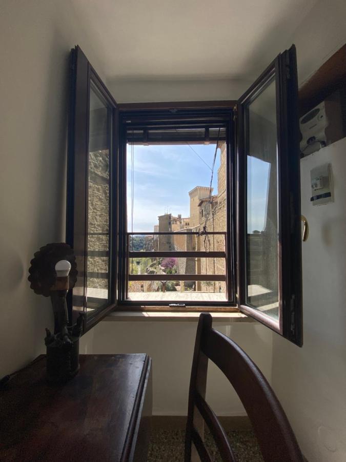 La Torre Della Piramide Hotel Питиляно Екстериор снимка
